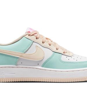Nike Kids Sneakers - Mint, Cream, and White